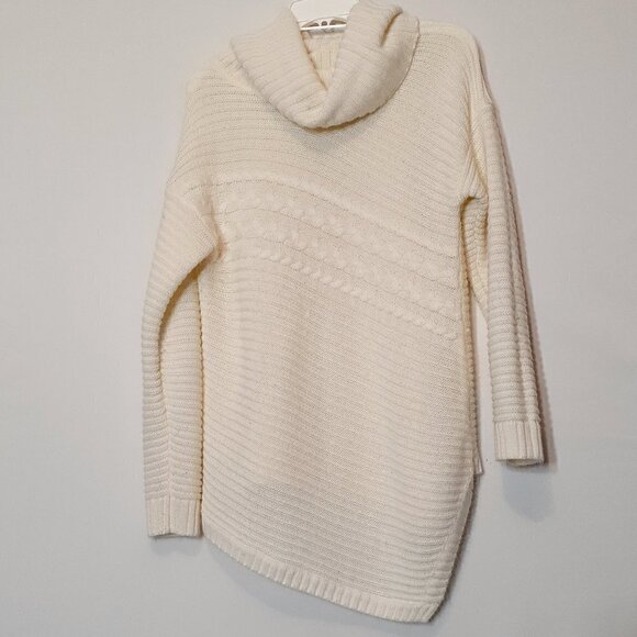Women's "Verve Ami" Ivory Cowl Neck High-Low Cable Knit Sweater; Size L - Picture 3 of 6